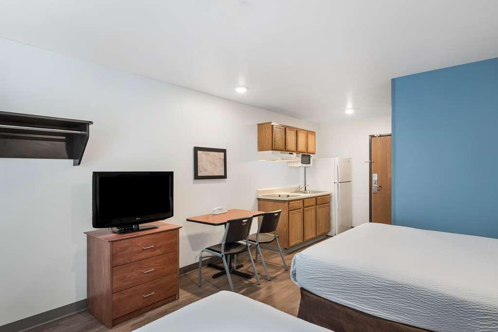 Extended Stay America Select Suites - Orlando - East Номер фото